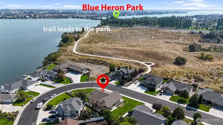 Close to Blue Heron & Local Trails