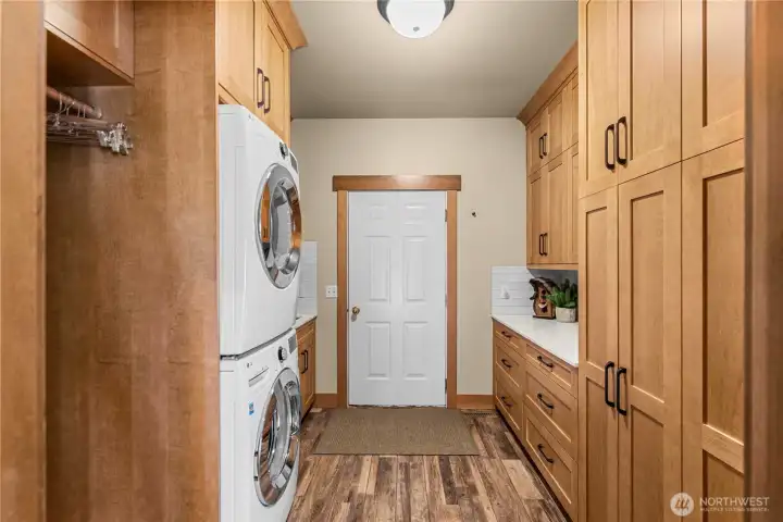 Beautiful New Laundry Room