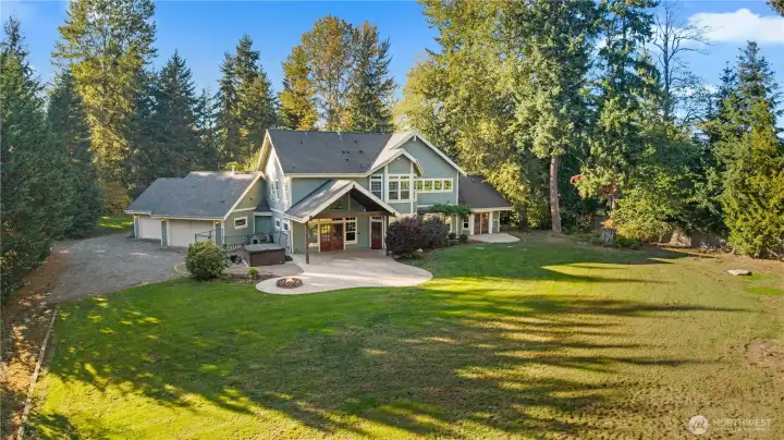 1+ Acre 4 car garage with drive thu bay