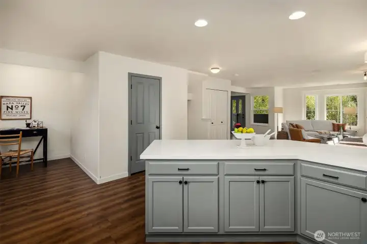 Spacious nook off of dining table perfect for a home office set up or dining table.