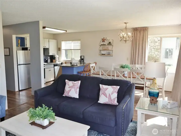 Beautifully furnished.