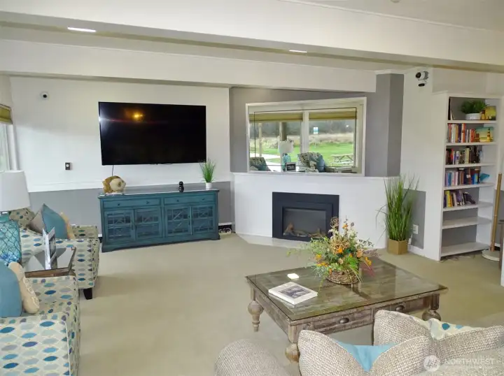 Canterbury Inn Social Room.