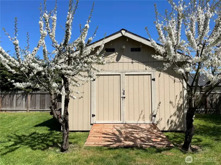 400 sf Empty Shed w/Electricity