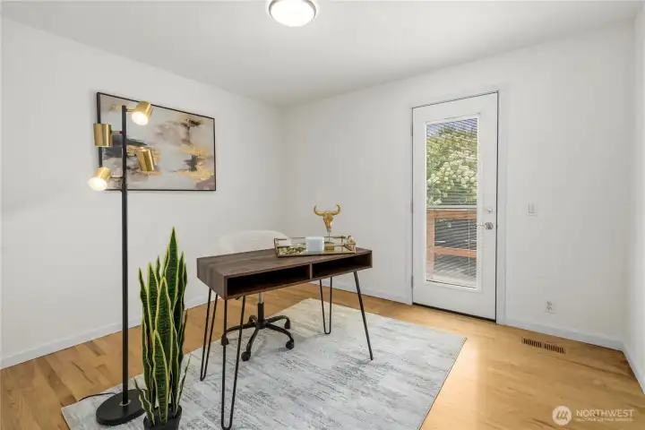 1st Bedroom or office space with access to quiet backyard. 1st Bedroom or office space with access to quiet backyard.
