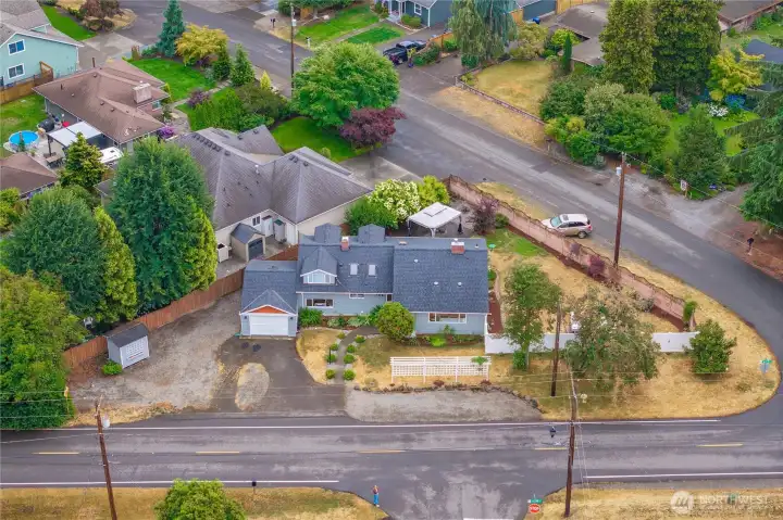 Large corner lot with gated backyard access. Large corner lot with gated backyard access.