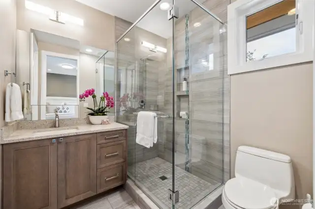 Guest suite bathroom