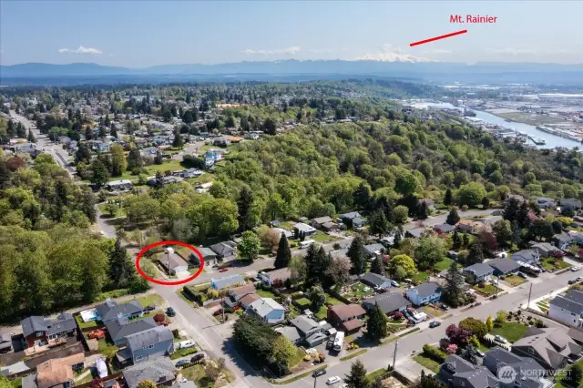 Close to a seaport and marina, the Northshore community is near the bustling Commencement Bay
