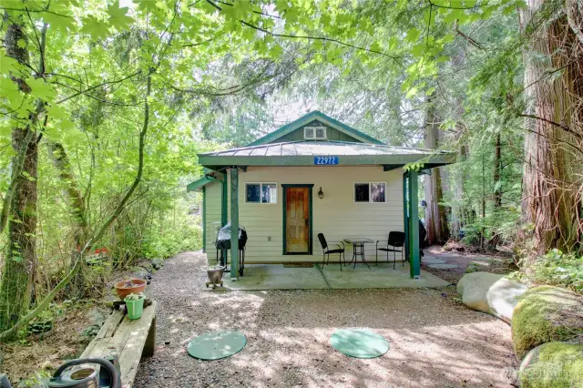 Cabin entrance from the road.