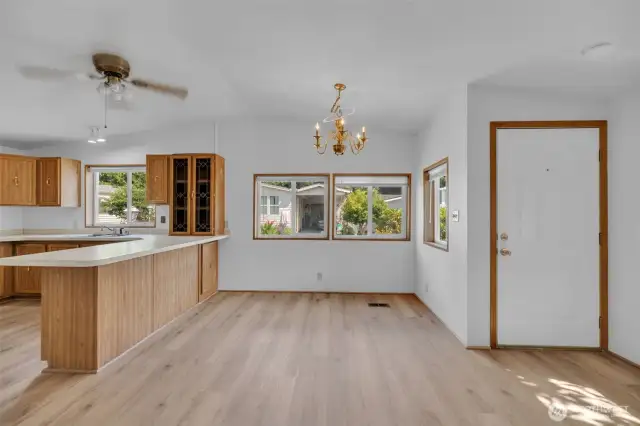 Kitchen/Dining