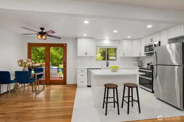 Fully updated kitchen with two eating areas!