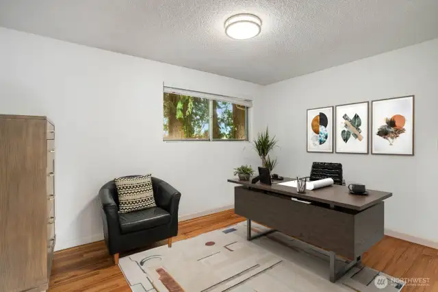 3rd bedroom, office, gym? You decide!