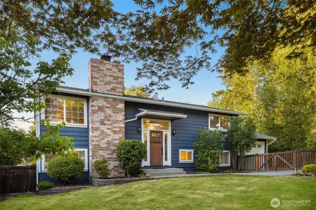 Charming and private East of Market gem.
