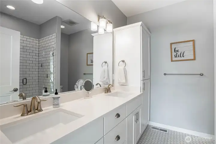 Primary Ensuite Bathroom #2