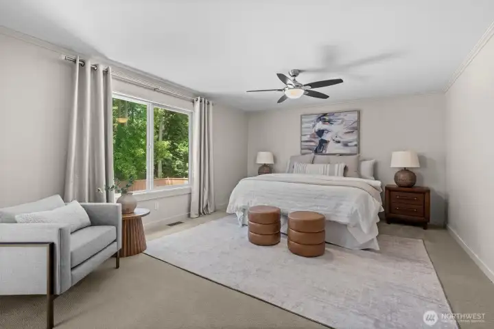 A true masterpiece of private luxury, the expansive primary suite serves as an exclusive sanctuary. A true masterpiece of private luxury, the expansive primary suite serves as an exclusive sanctuary.