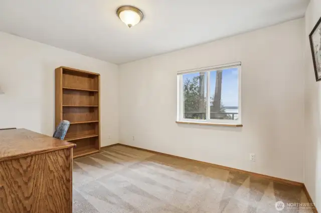 Office / guest room