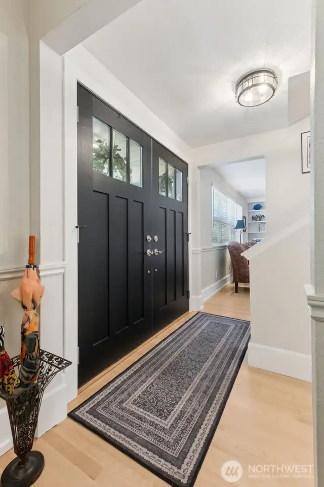 Bright, welcoming entry!