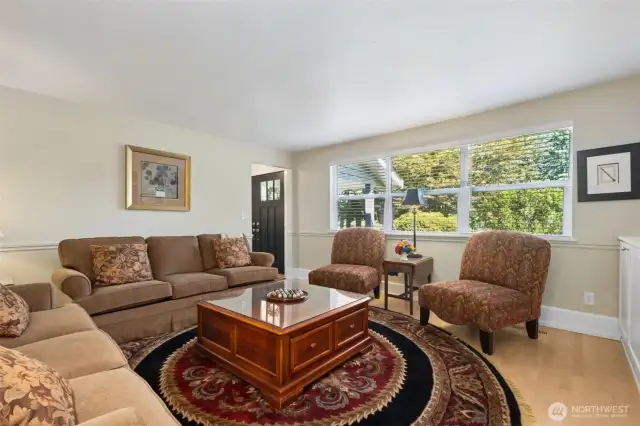Upgraded architectural touches throughout this home, here, 6" moulding and chair rail.