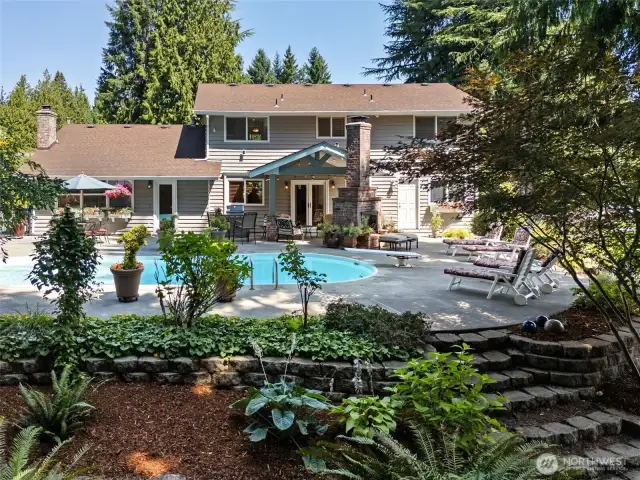 Beautifully landscaped!