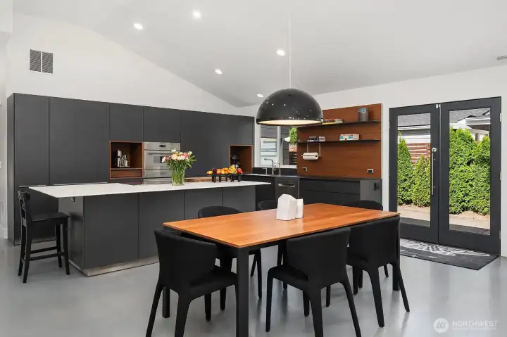 Dining lamp: Flos Skygarden pendant light with plaster interior
