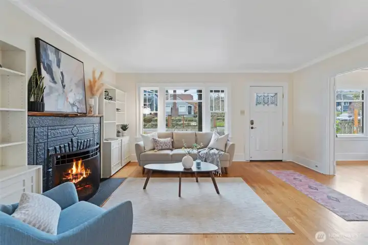 Plentiful natural light