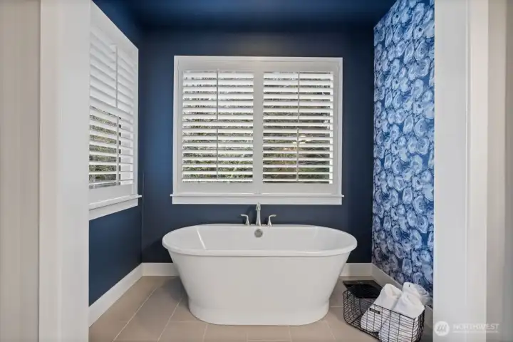 Relax in the soaking tub