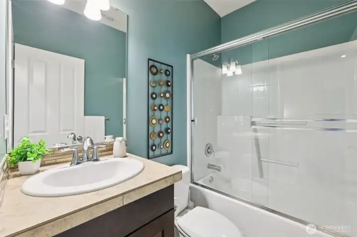 Full bathroom on the main level