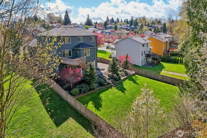 Huge 0.3 acre lot - one of the larger lots in Lake Stevens