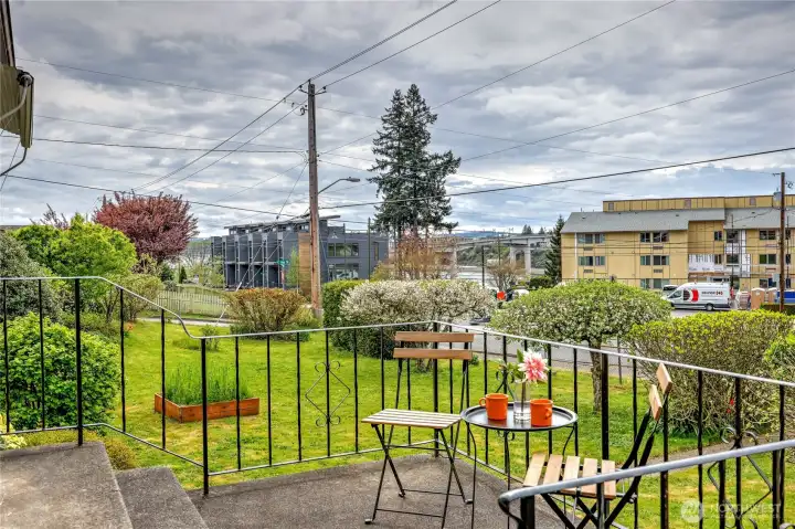 A nice landing to have a beverage and feel the salty breeze.