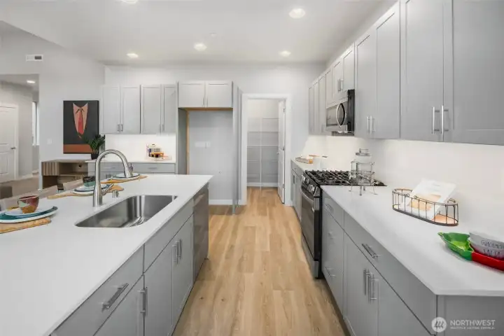 Home Under Construction. Photos are of a similar home and floor plan. Colors, specs & upgrades may vary.