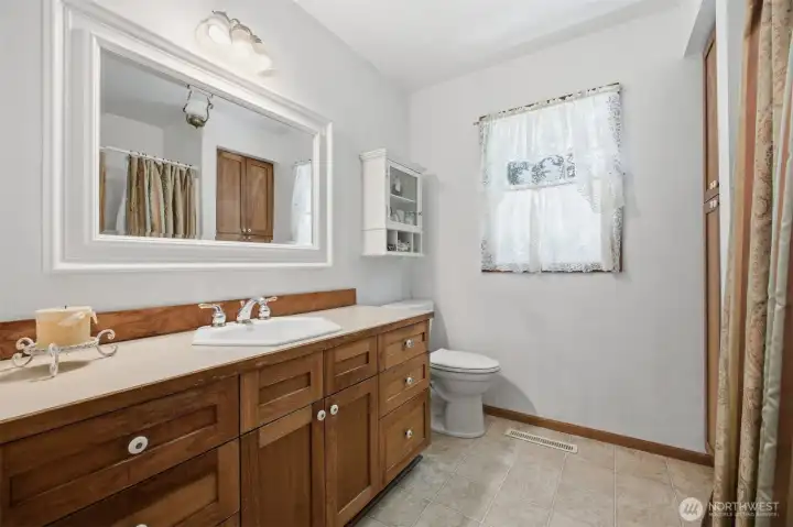 Hall Bathroom