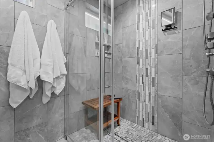 Primary shower