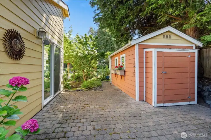 Outside of primary bedroom