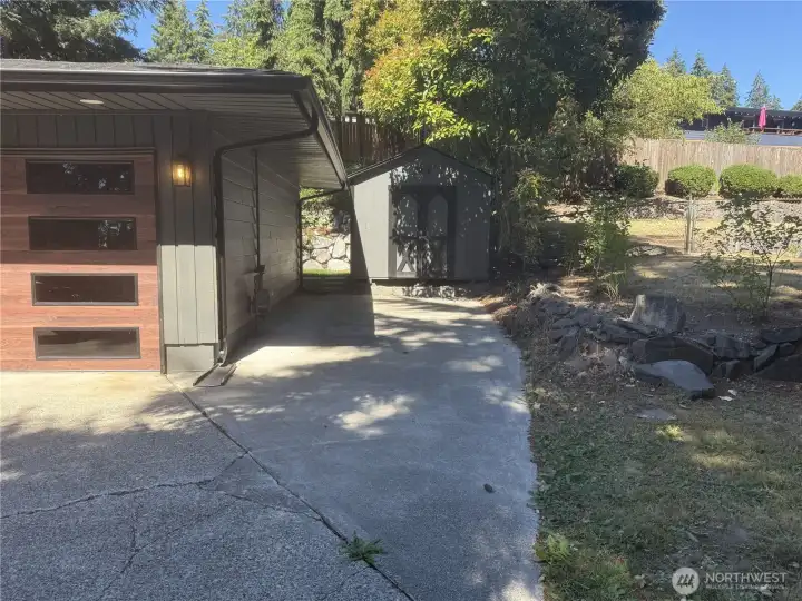 Additional Shed and Parking on side of House Additional Shed and Parking on side of House