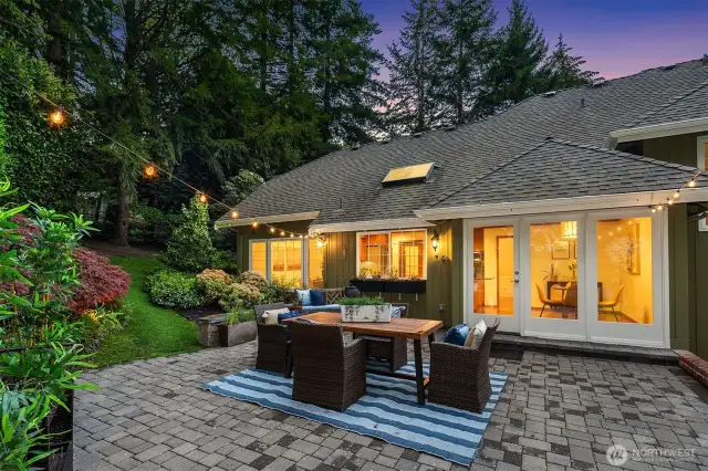 Expansive 1 acre lot