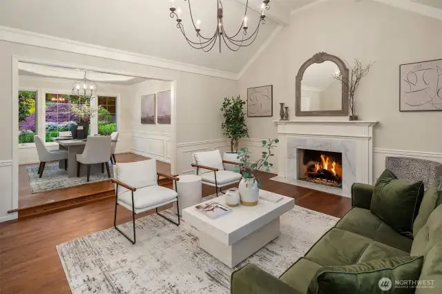 Light & bright living & dining areas