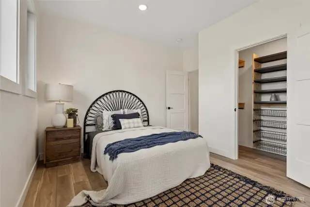 Photos represent builder's final product and may not be exact.