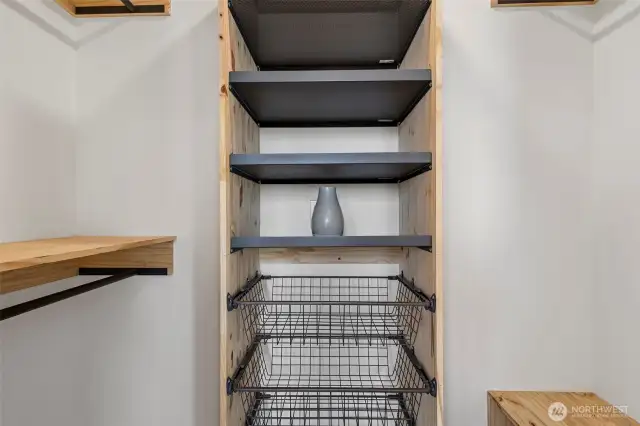 Photos represent builder's final product and may not be exact.