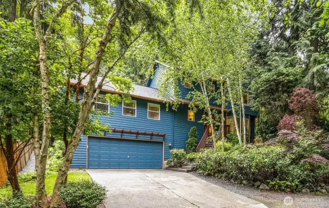 Welcome to Seahurst Ave, a coveted, friendly community.