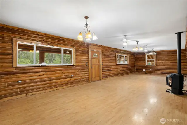 Living dinning space