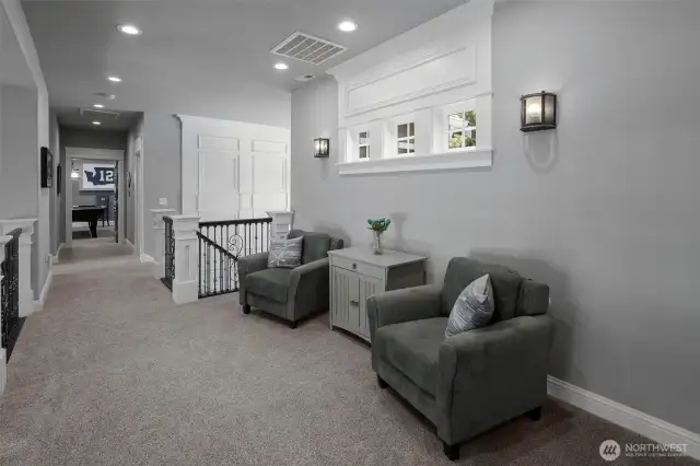 Second floor sitting area