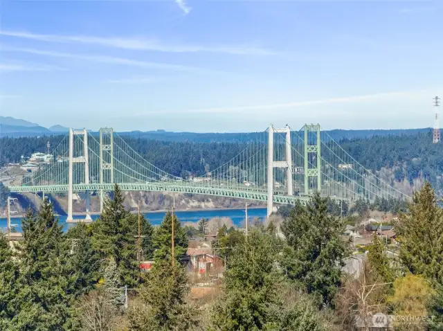 Minutes Away From all the PNW has to Offer!