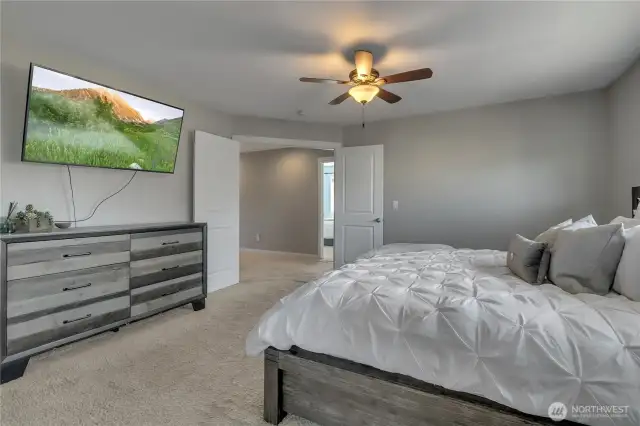 Primianry Bedroom