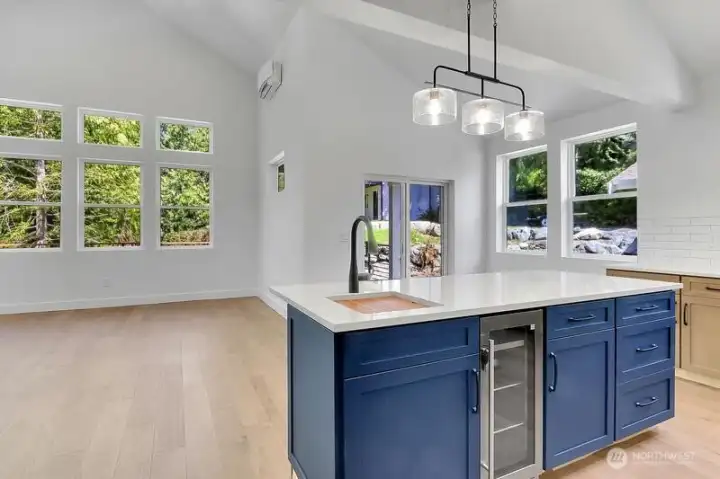 Living Room, Kitchen Island and Breakfast Nook