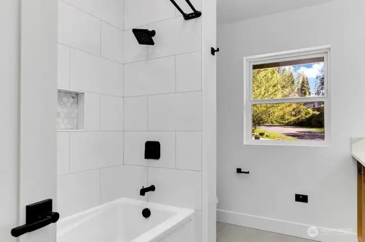 2nd Full Bath on Top Level