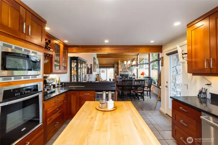 Dazzling, from one end to another!