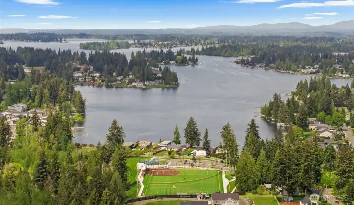 Lake Tapps is known as a perfect recreational playground!