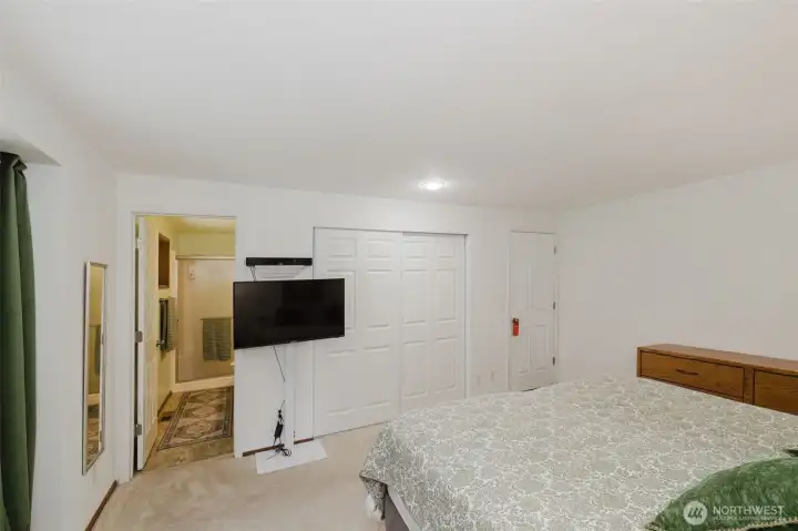 Primary bedroom with ensuite. Primary bedroom with ensuite.