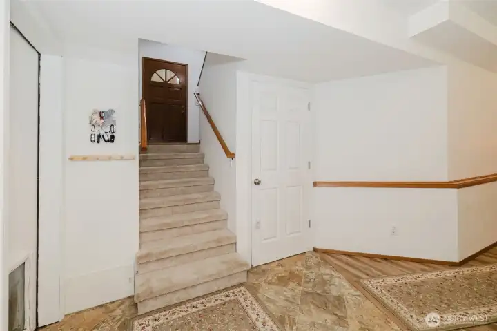 Stairs to lower level. Stairs to lower level.