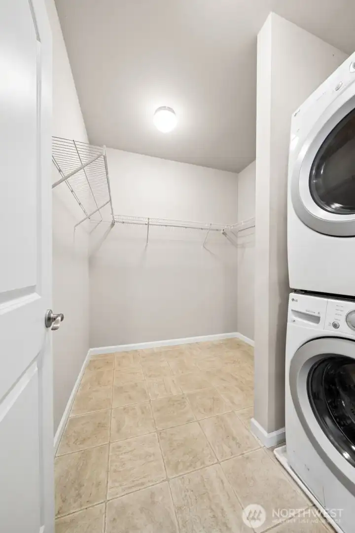 ADU/MIL walk-in closet with stackable washer & dryer ADU/MIL walk-in closet with stackable washer & dryer