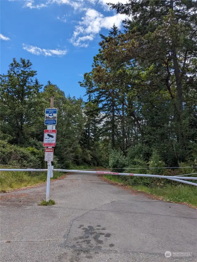 Entry to the private beach that belongs to the neighborhood